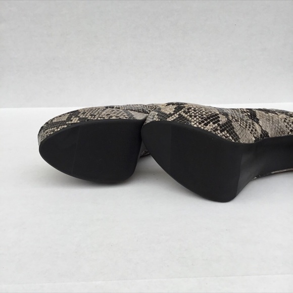 Olsenboye Black/Cream Snake Print Heels Size 10 - Picture 6 of 6